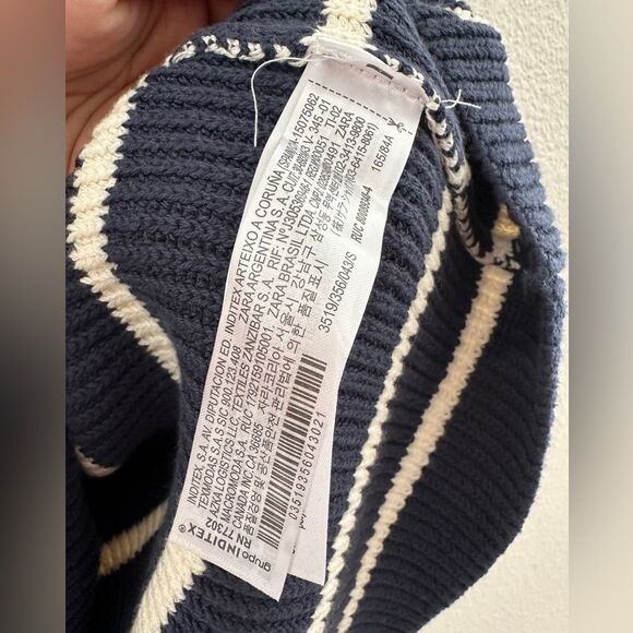 Zara Striped Sweater Vest in Navy and White - Picture 6 of 9